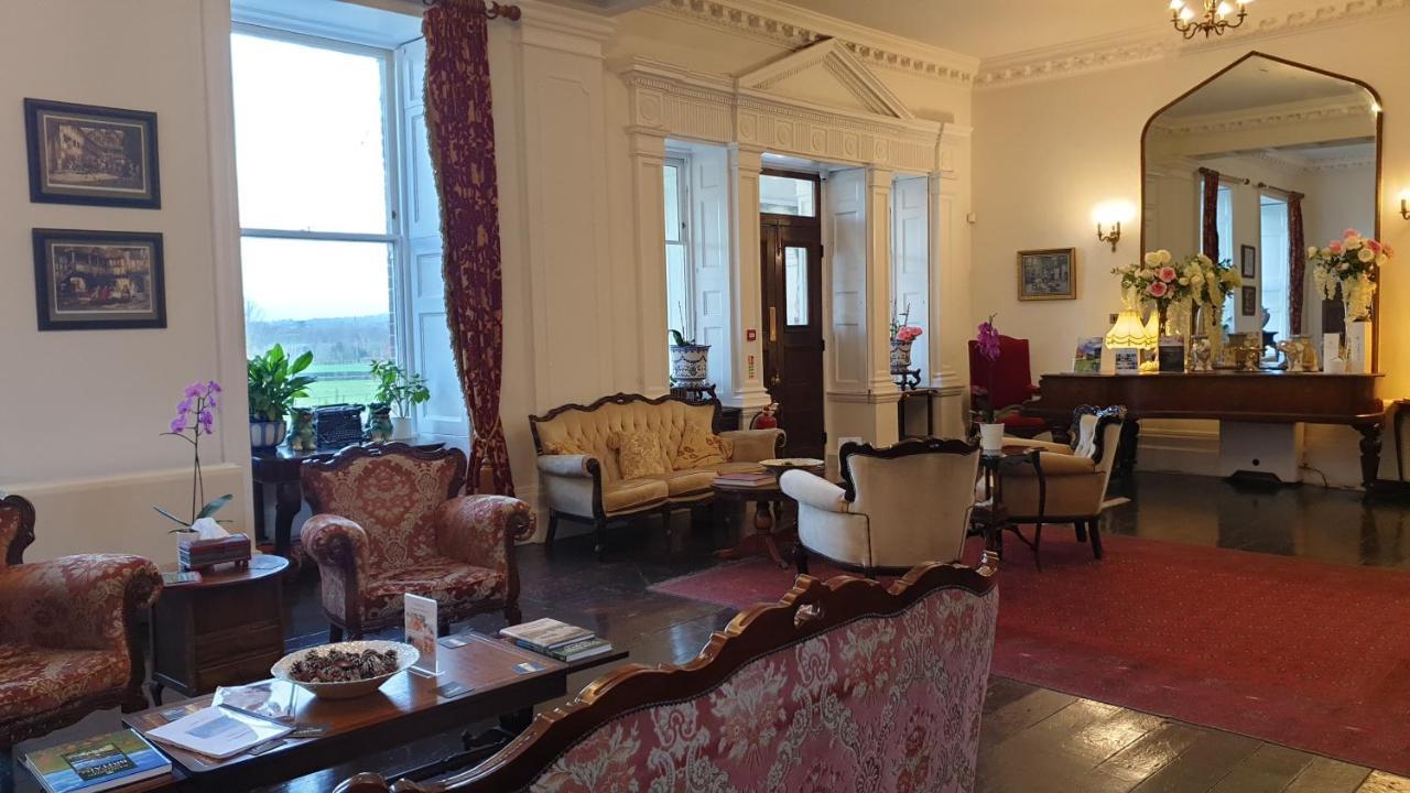 Hotel Longworth Hall 3*